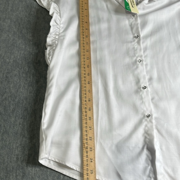 Hester & Orchard Women's Classic White Button-Up Blouse size M - Picture 6 of 7